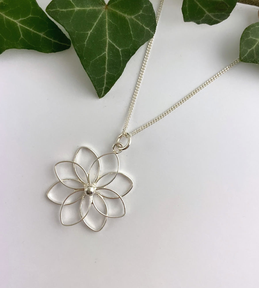 Sterling Silver Flower Necklace – Lucy and Jane