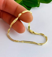 Load image into Gallery viewer, Vintage inspired gold herringbone chain bracelet with a soft twist