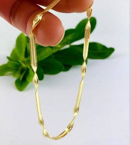 gold herringbone bracelet