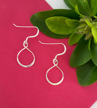 Load image into Gallery viewer, sterling silver twist drop earrings