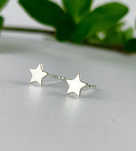 Load image into Gallery viewer, sterling silver small star studs for children