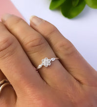 Load image into Gallery viewer, sterling silver sparkle flower ring on model&#39;s finger