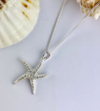 Load image into Gallery viewer, sterling silver starfish necklace